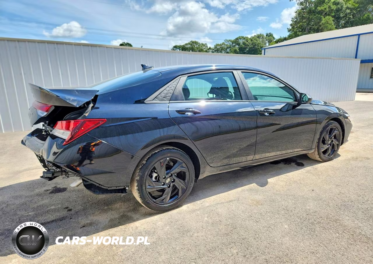 2026 Hyundai Elantra Sel Sport VIN:KMHLM4DG9TU173864 - 3