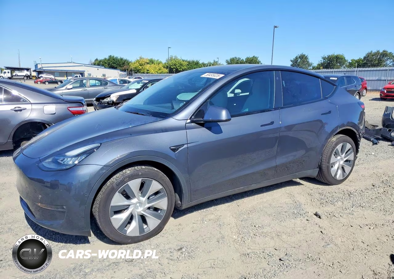 2022 Tesla Model Y – zdjęcie 1 z 13