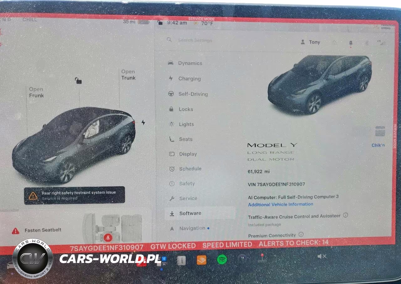 2022 Tesla Model Y VIN:7SAYGDEE1NF310907 - 9
