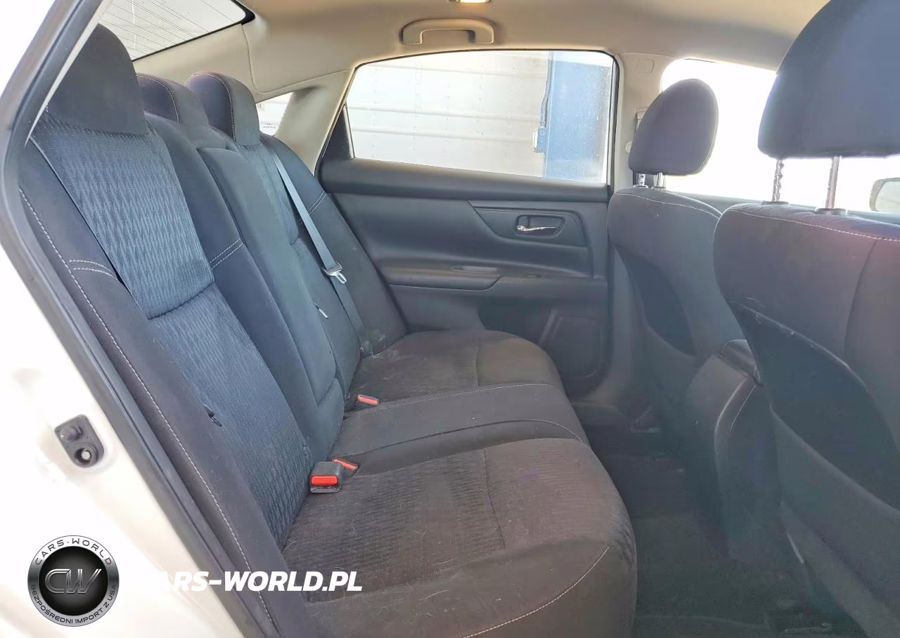 2017 Nissan Altima 2.5 S VIN:1N4AL3AP9HN349008 - 10