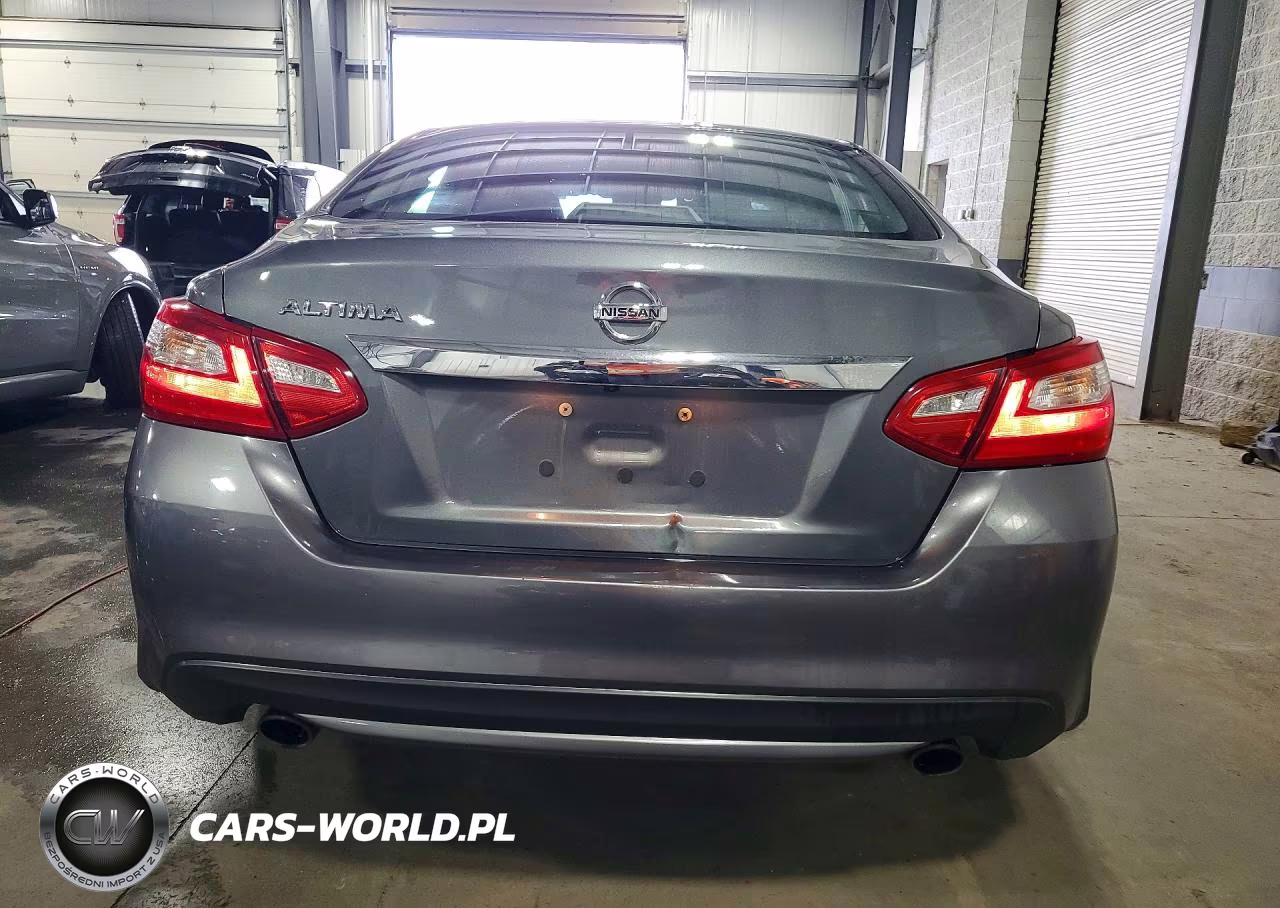 2017 Nissan Altima 2.5 S VIN:1N4AL3AP2HC479823 - 6
