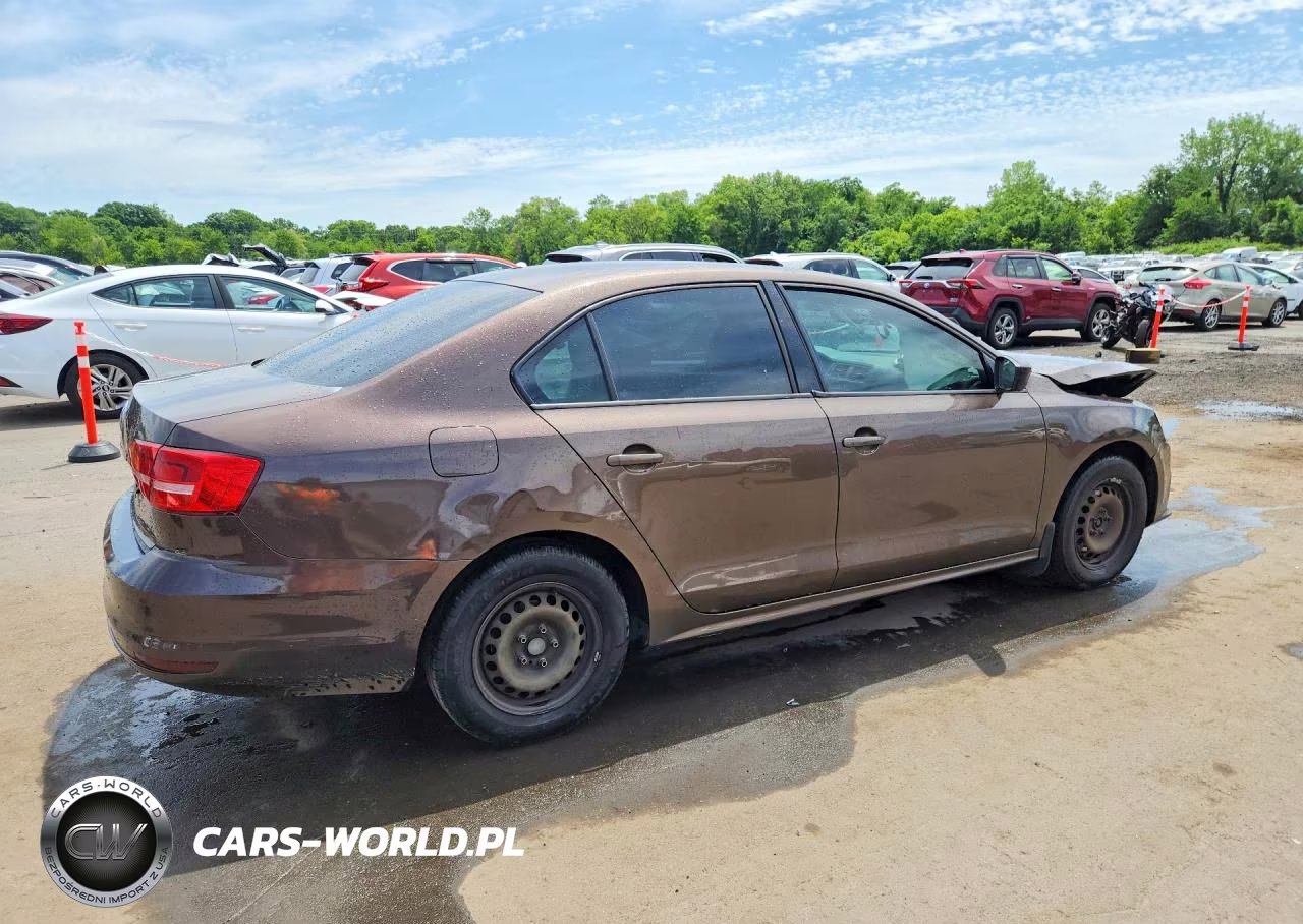 2015 Volkswagen Jetta Base VIN:3VW1K7AJ1FM336337 - 3