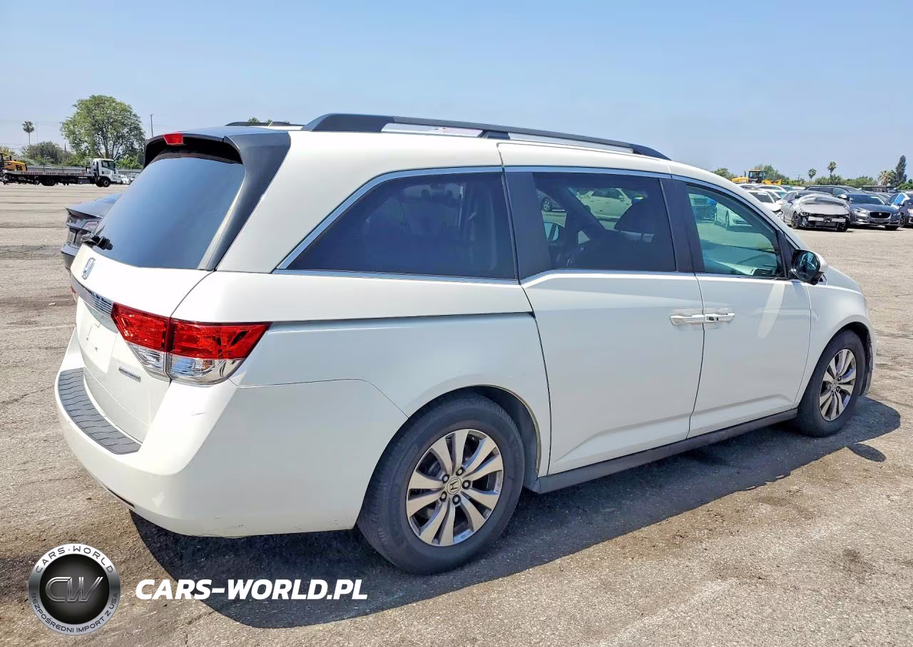2016 Honda Odyssey Se VIN:5FNRL5H38GB091282 - 3