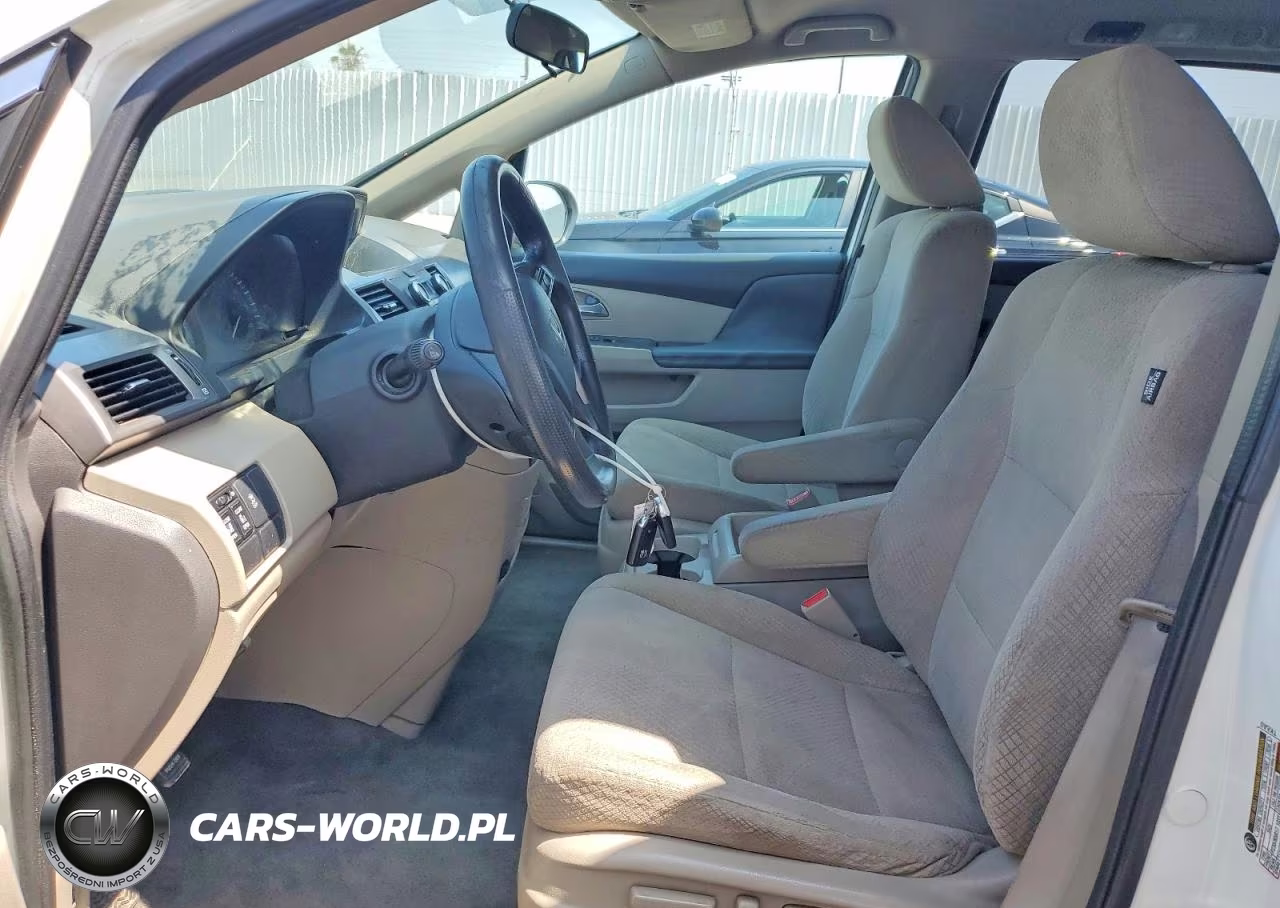 2016 Honda Odyssey Se VIN:5FNRL5H38GB091282 - 7