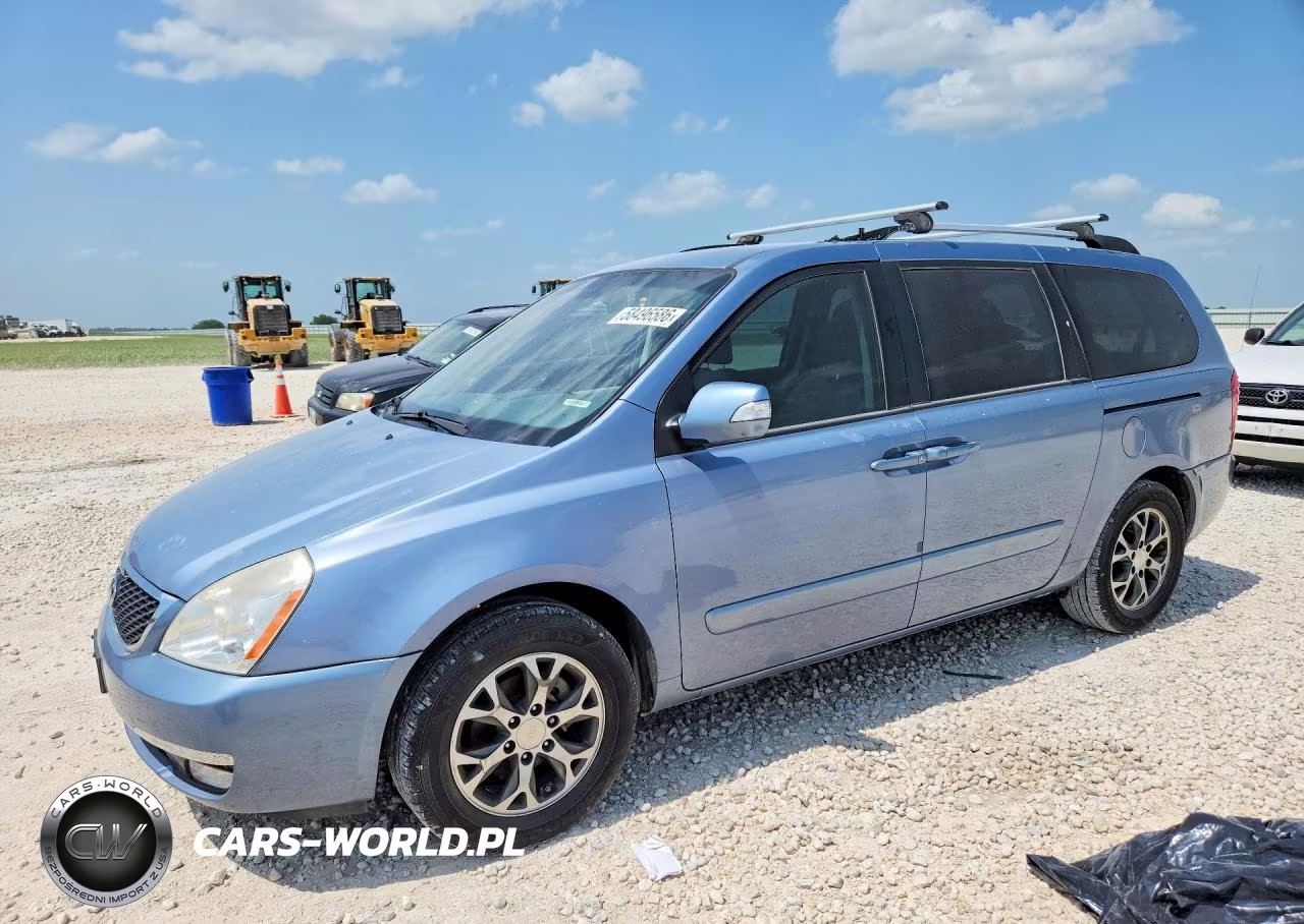 2014 Kia Sedona Lx