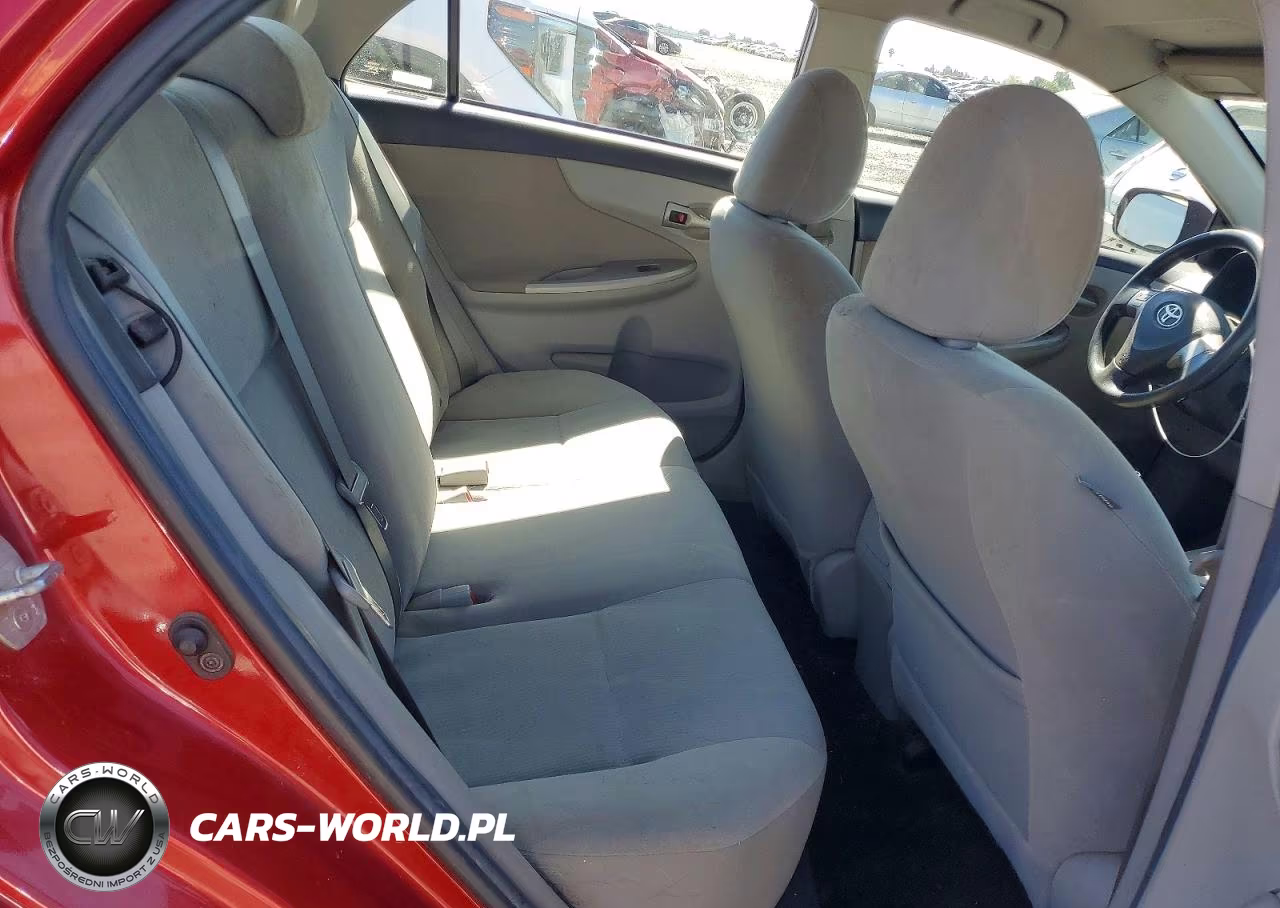2013 Toyota Corolla Le VIN:5YFBU4EE3DP158269 - 10