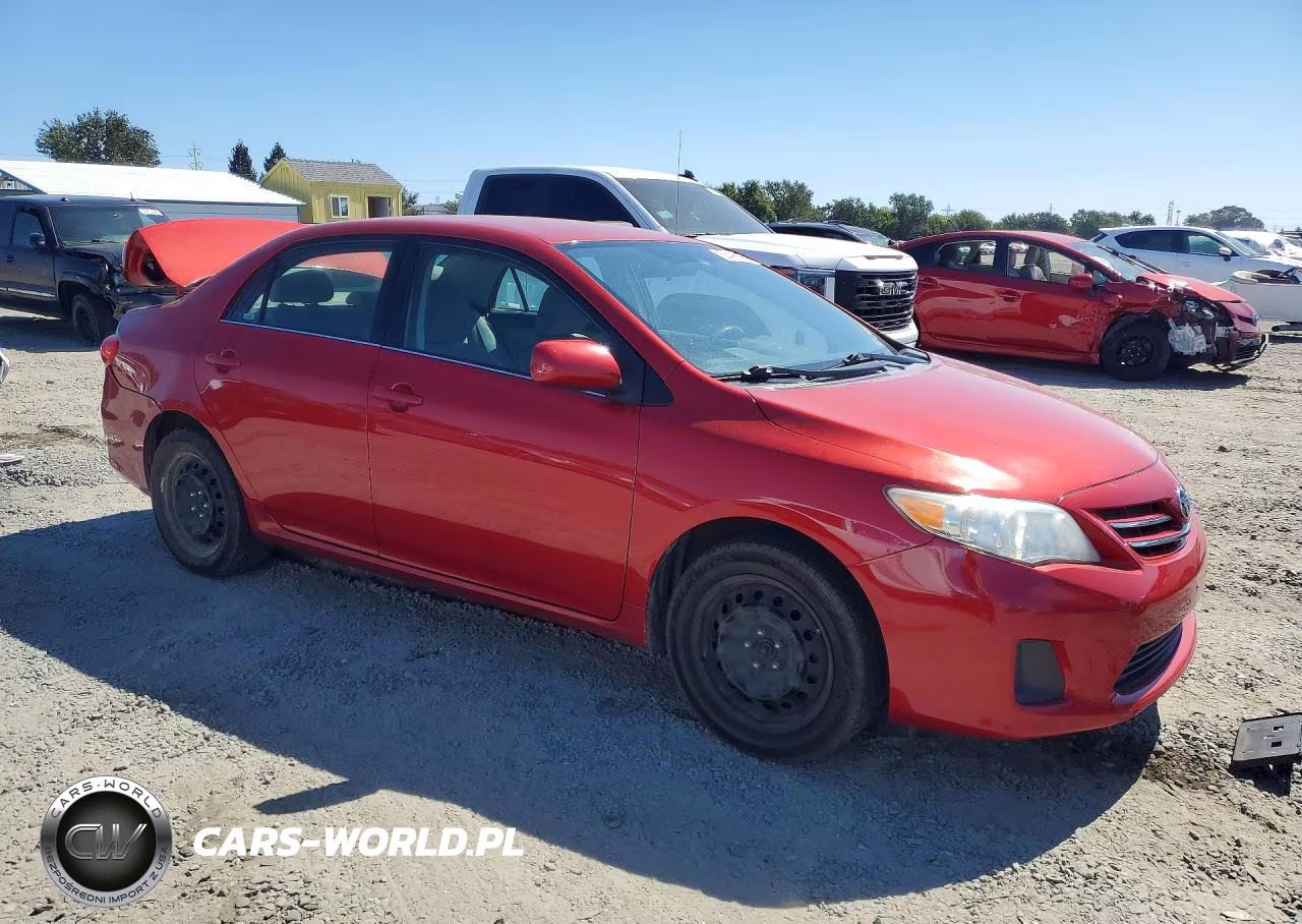 2013 Toyota Corolla Le VIN:5YFBU4EE3DP158269 - 4