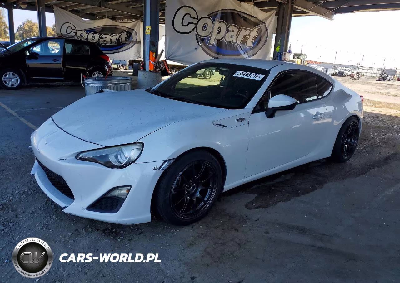 2013 Scion Fr-S Base – zdjęcie 1 z 12