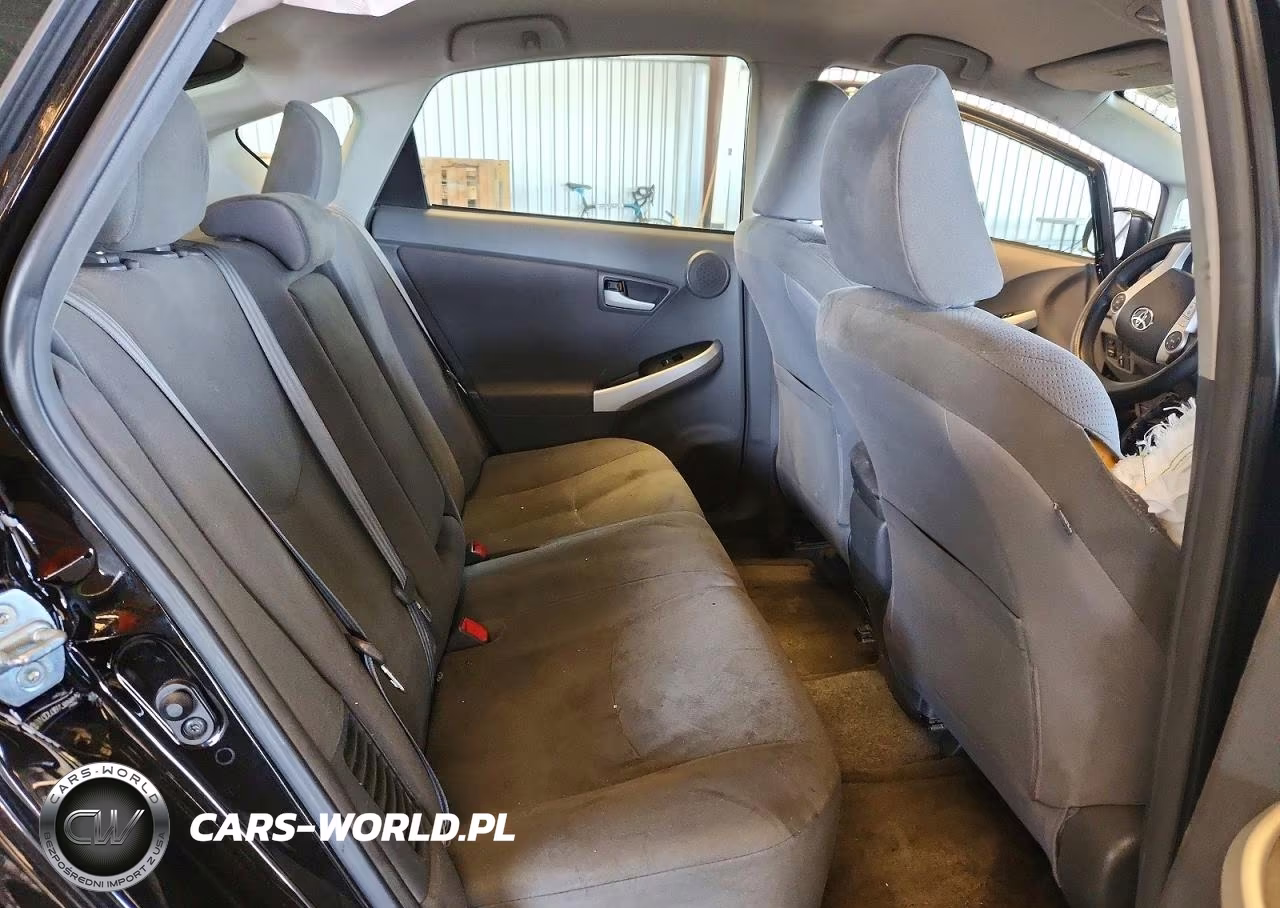 2011 Toyota Prius Three VIN:JTDKN3DU3B1389819 - 10