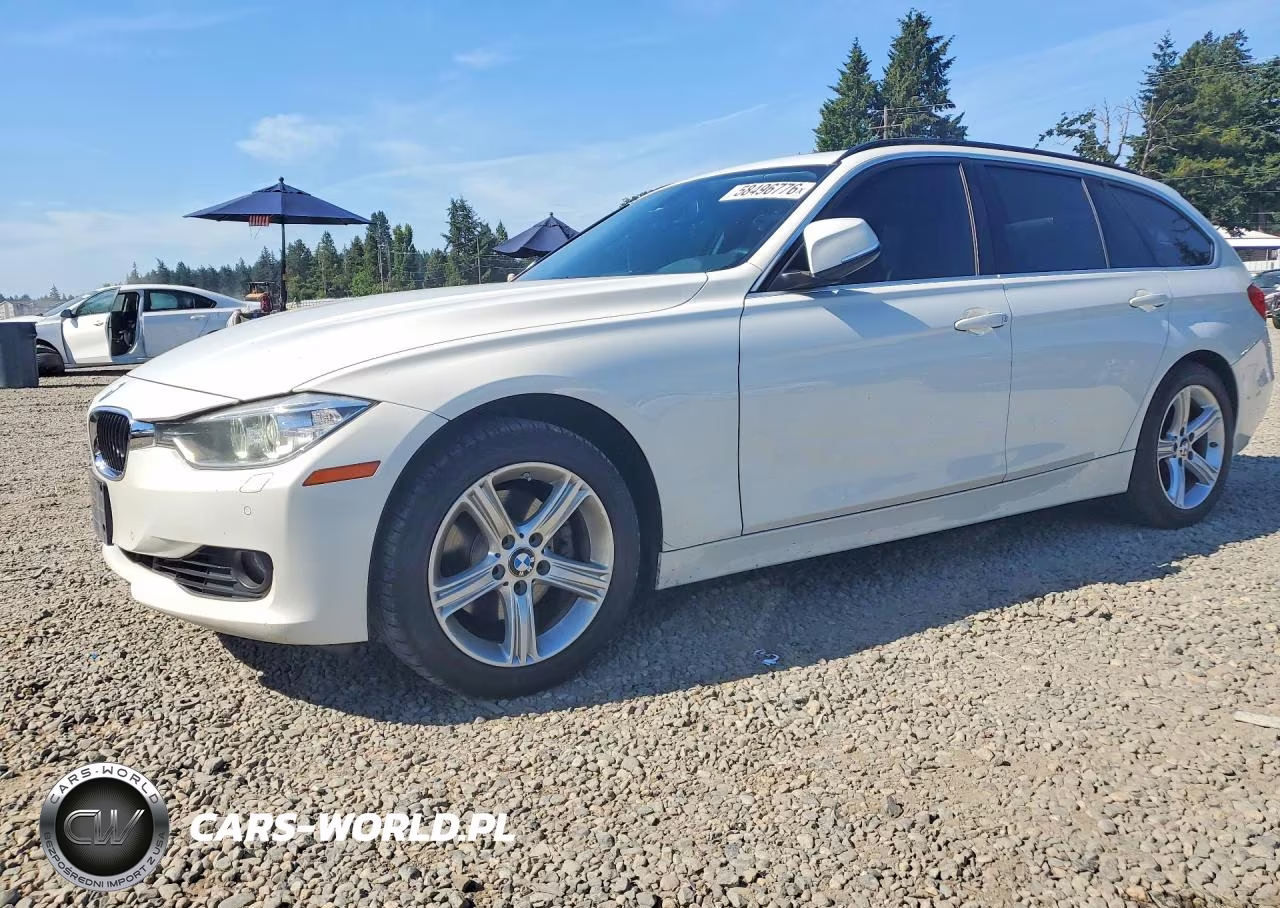 2015 BMW 328 Xi – zdjęcie 1 z 12