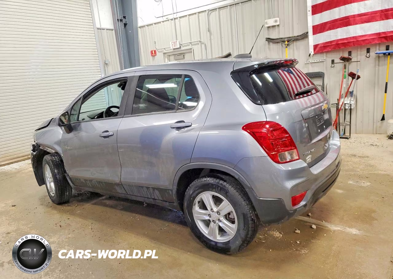 2020 Chevrolet Trax Ls VIN:3GNCJNSB3LL205753 - 2