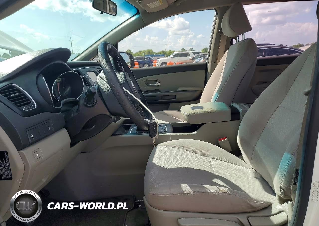 2017 Kia Sedona L VIN:KNDMA5C17H6264812 - 7