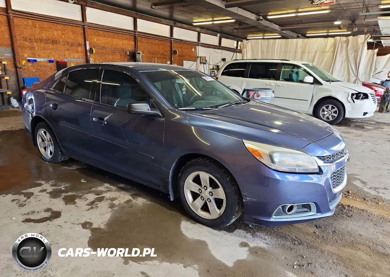 2014 Chevrolet Malibu Ls VIN:1G11B5SL9EF208684 - 4