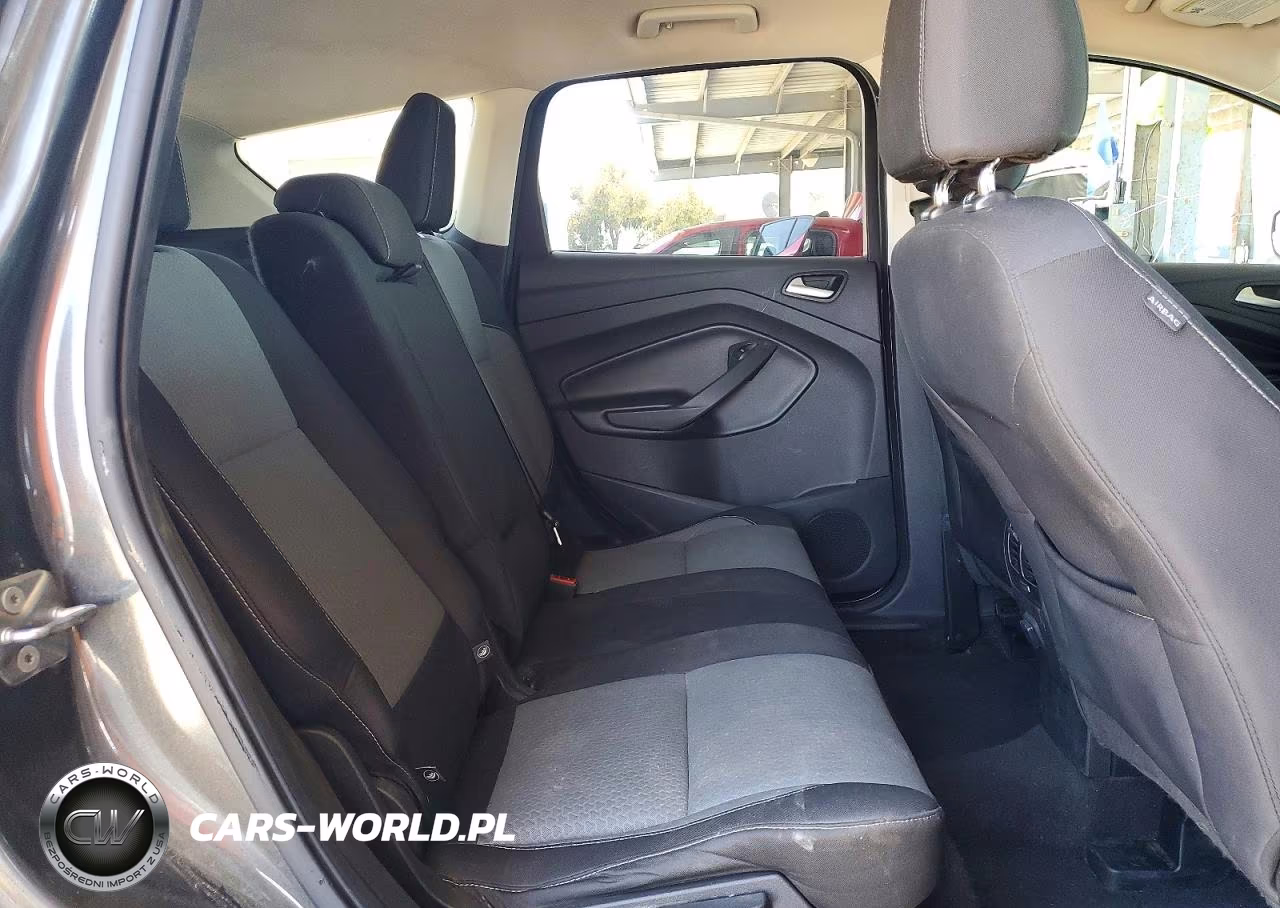 2017 Ford Escape Se VIN:1FMCU9GD6HUE39346 - 10