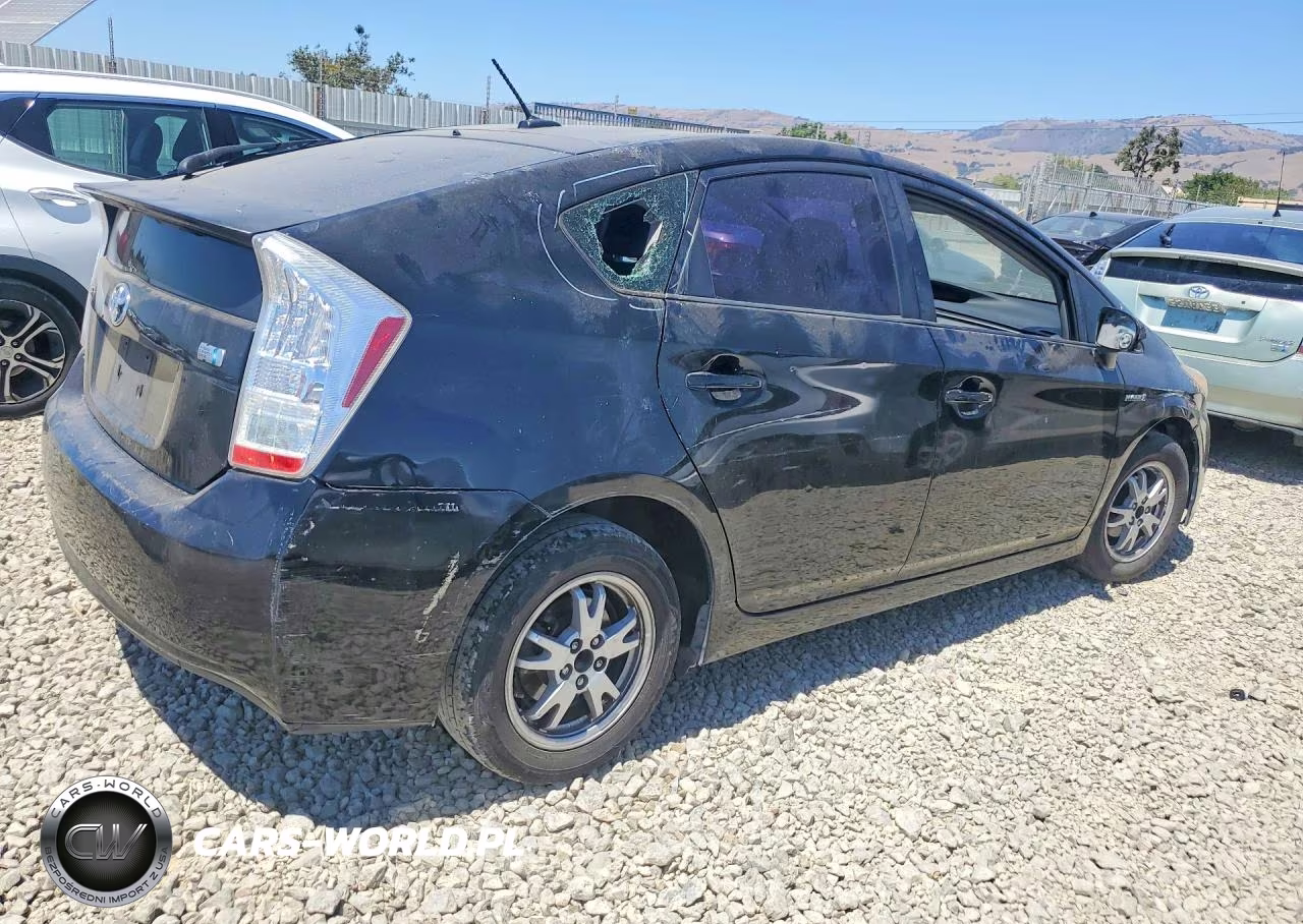 2010 Toyota Prius Iii VIN:JTDKN3DU1A0215770 - 3