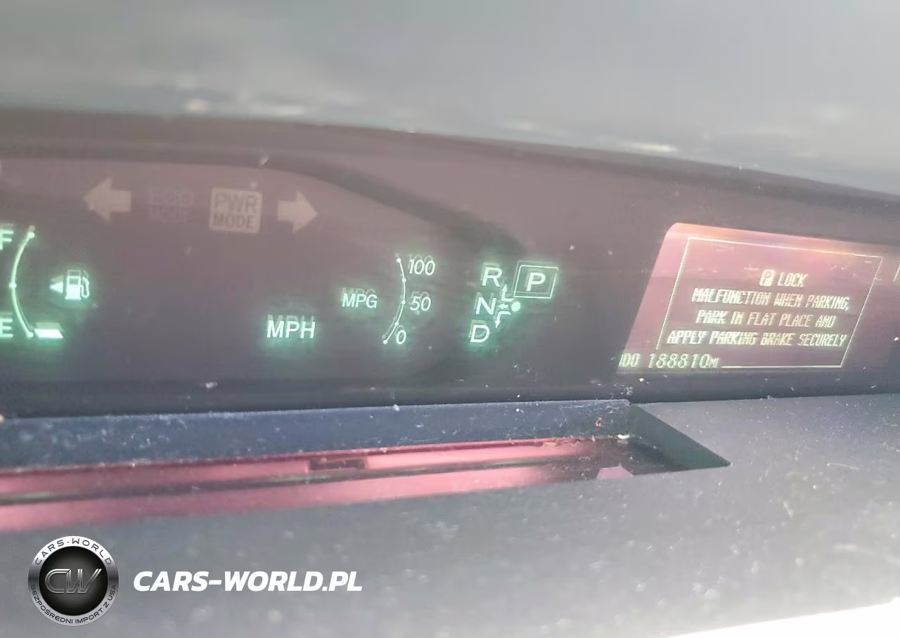 2010 Toyota Prius Iii VIN:JTDKN3DU1A0215770 - 9