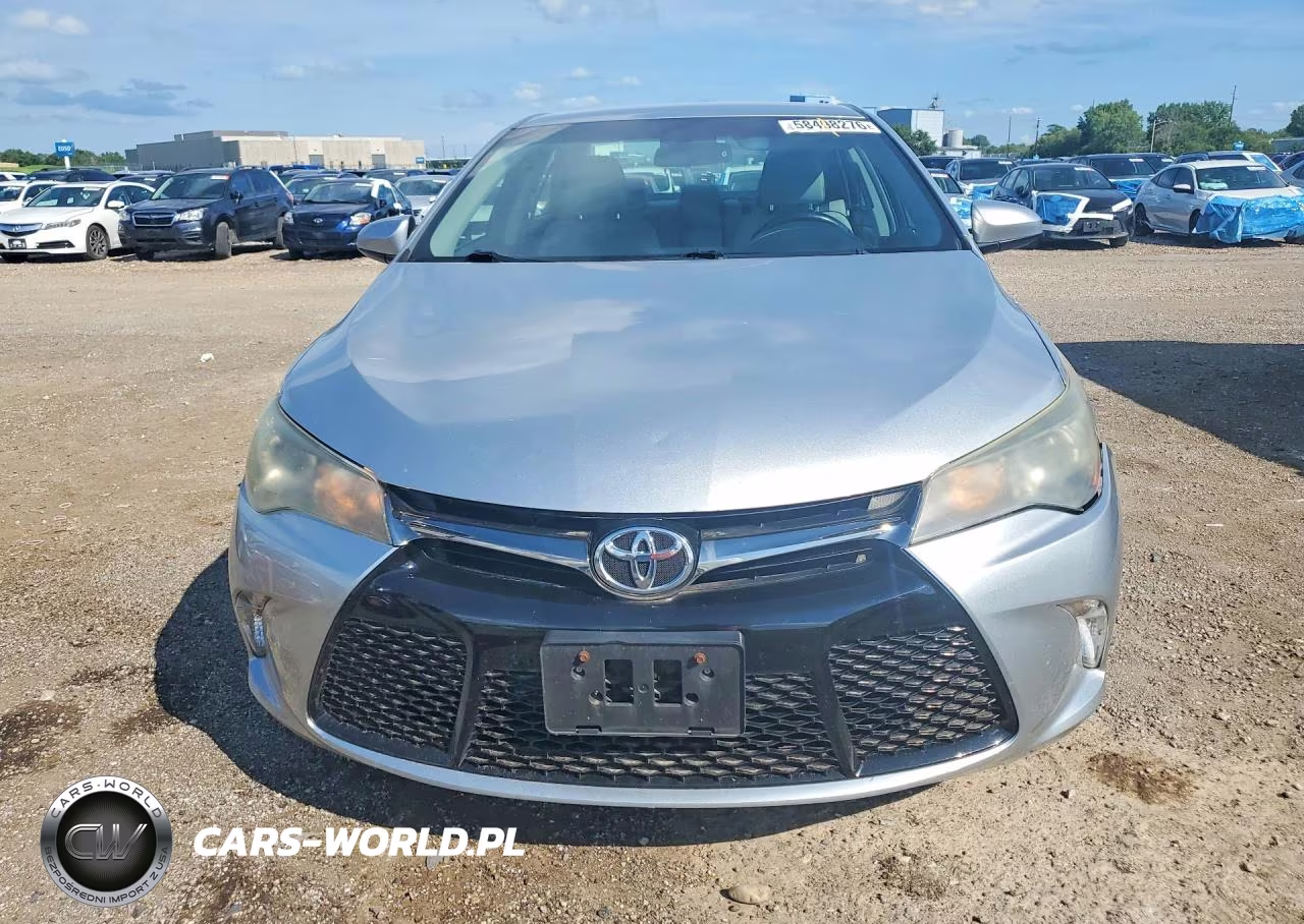 2015 Toyota Camry Se VIN:4T1BF1FK8FU888323 - 5