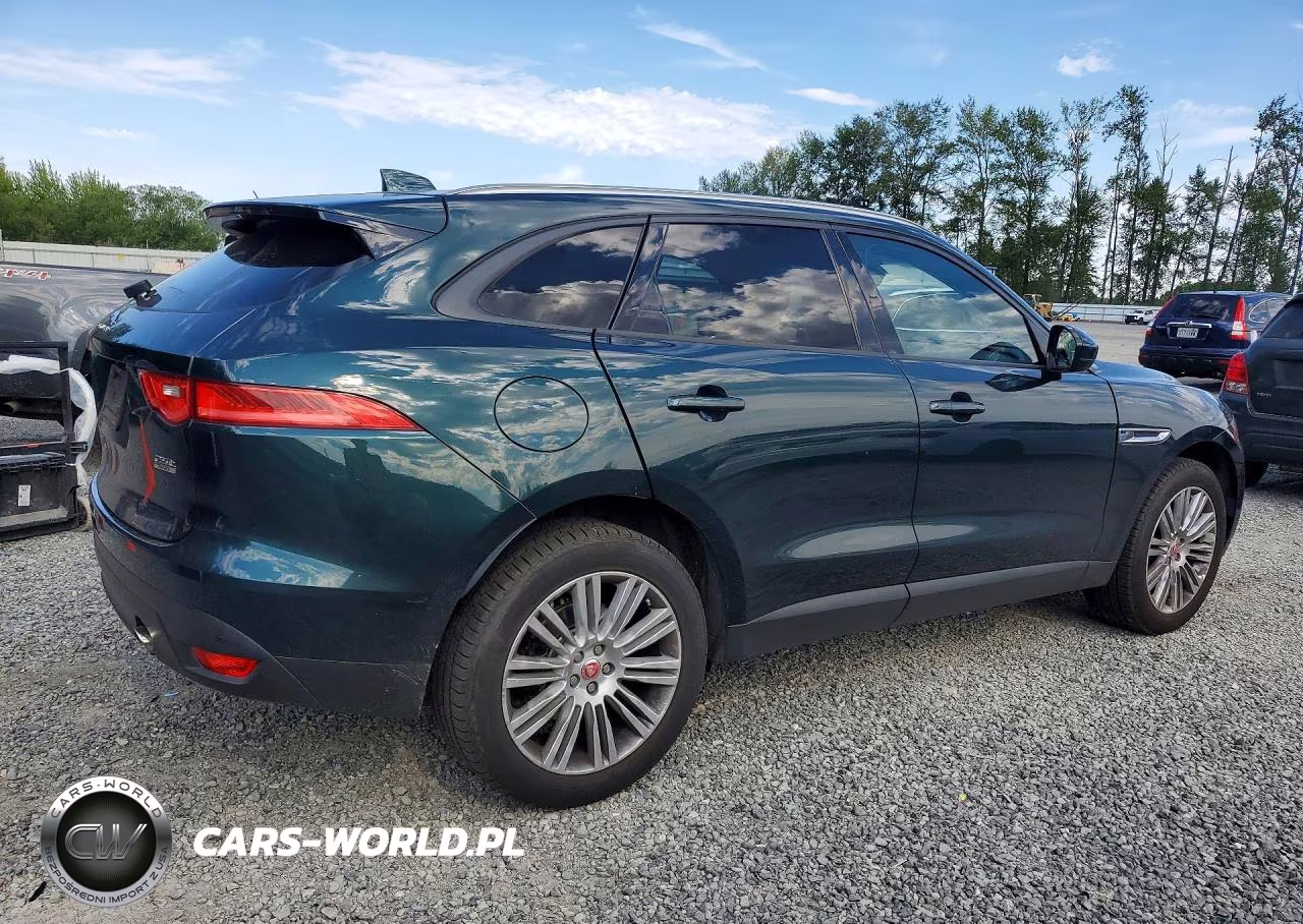 2018 Jaguar F-Pace Premium VIN:SADCJ2FX4JA294481 - 3