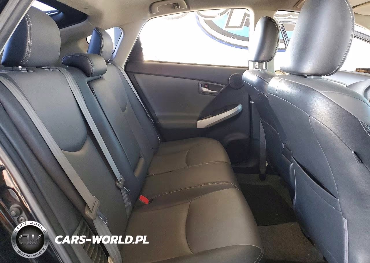2012 Toyota Prius Four VIN:JTDKN3DUXC5413155 - 10