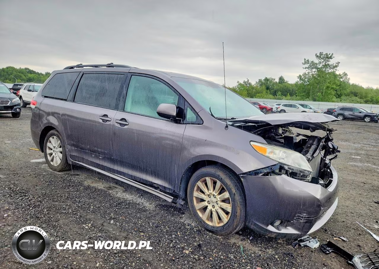 2012 Toyota Sienna Xle 7-Passenger VIN:5TDDK3DC2CS046223 - 4