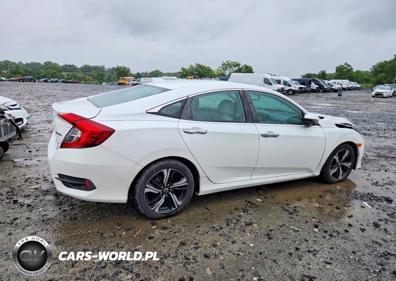 2016 Honda Civic Touring VIN:19XFC1F90GE026967 - 3