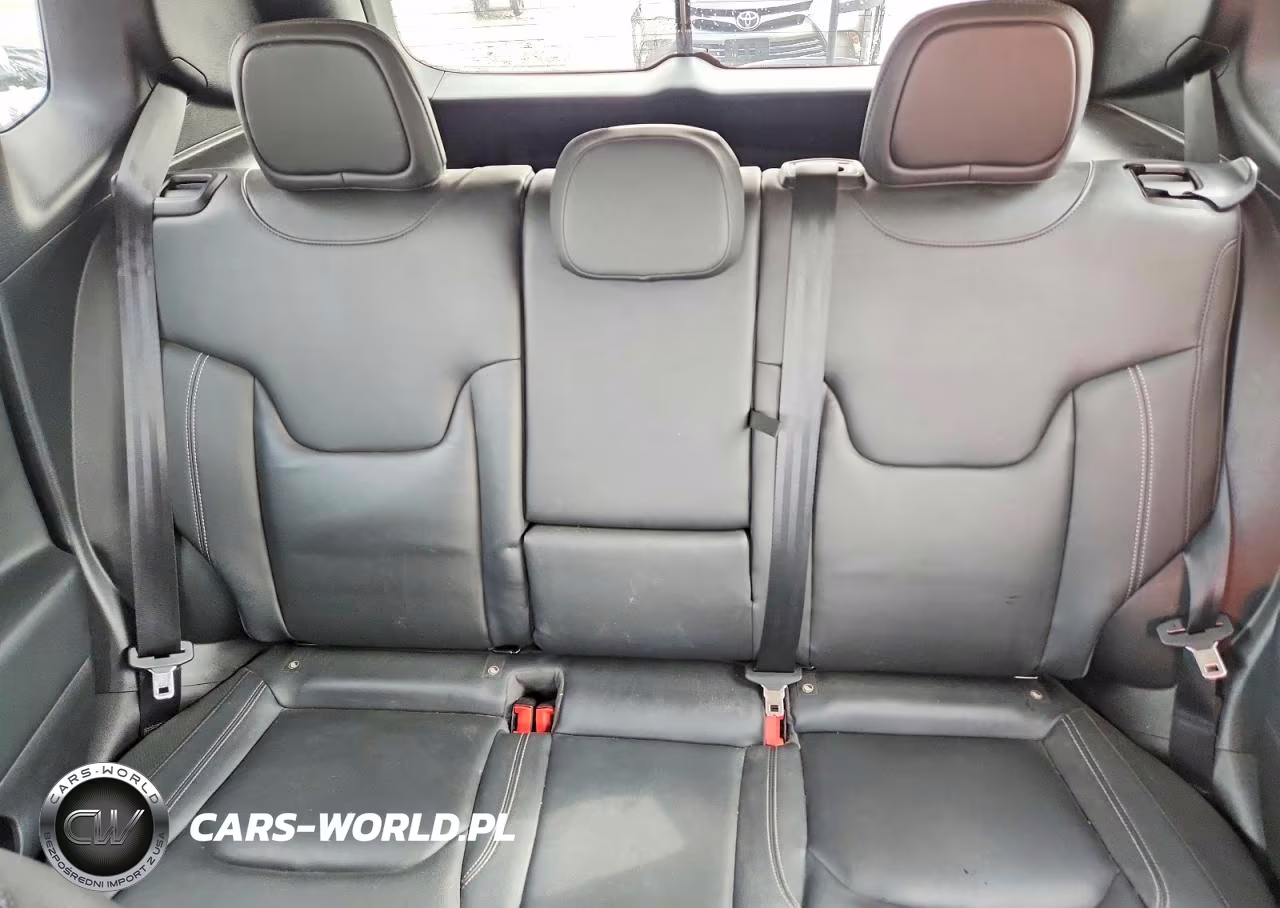 2020 Jeep Renegade Limited VIN:ZACNJBD18LPL89578 - 10