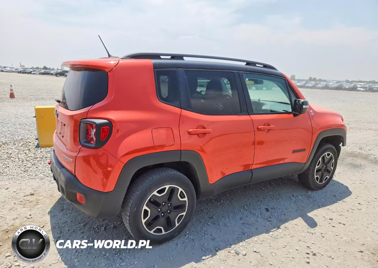 2017 Jeep Renegade Trailhawk VIN:ZACCJBCB4HPF94777 - 3