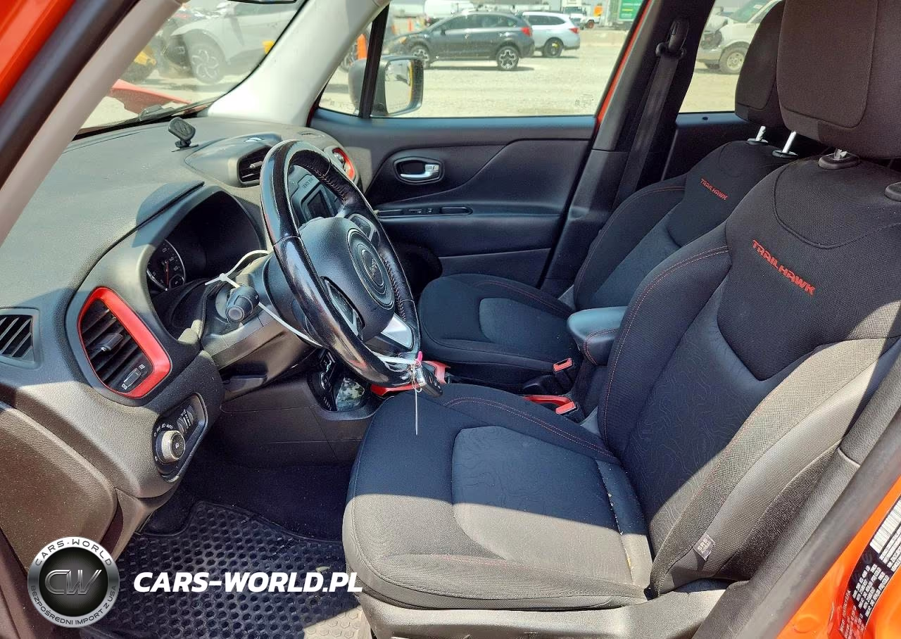 2017 Jeep Renegade Trailhawk VIN:ZACCJBCB4HPF94777 - 7