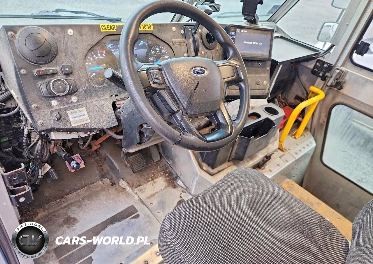 2020 Ford F59 Delivery Truck VIN:1F65F5KN7L0A11692 - 8