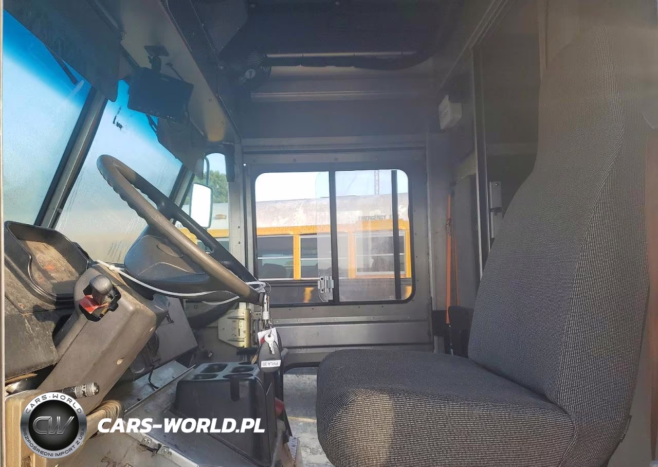 2020 Freightliner Mt45 Chassis Delivery Truck VIN:4UZAC2EA0LCMK0283 - 7