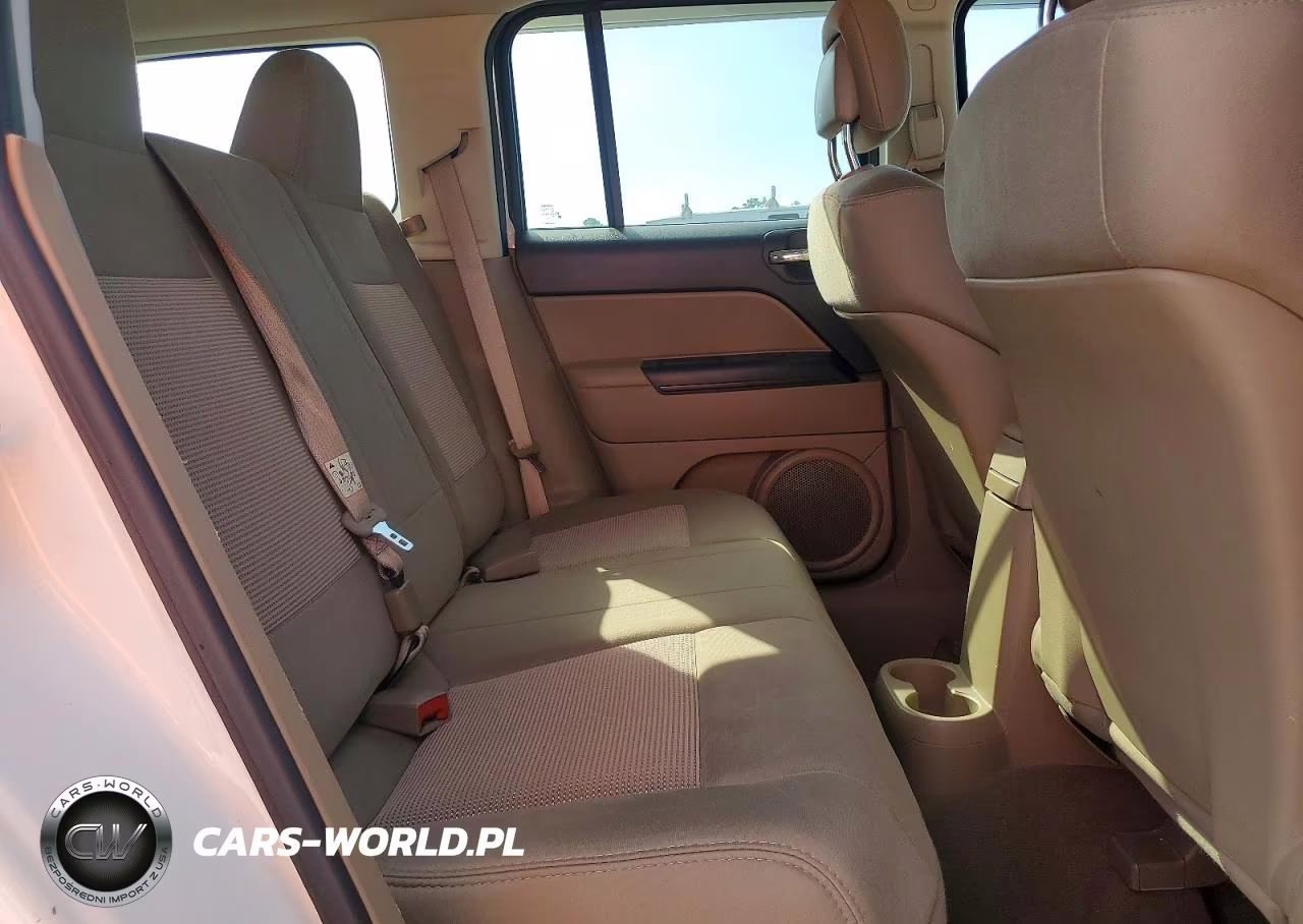 2011 Jeep Patriot Sport VIN:1J4NT1GB1BD165460 - 11