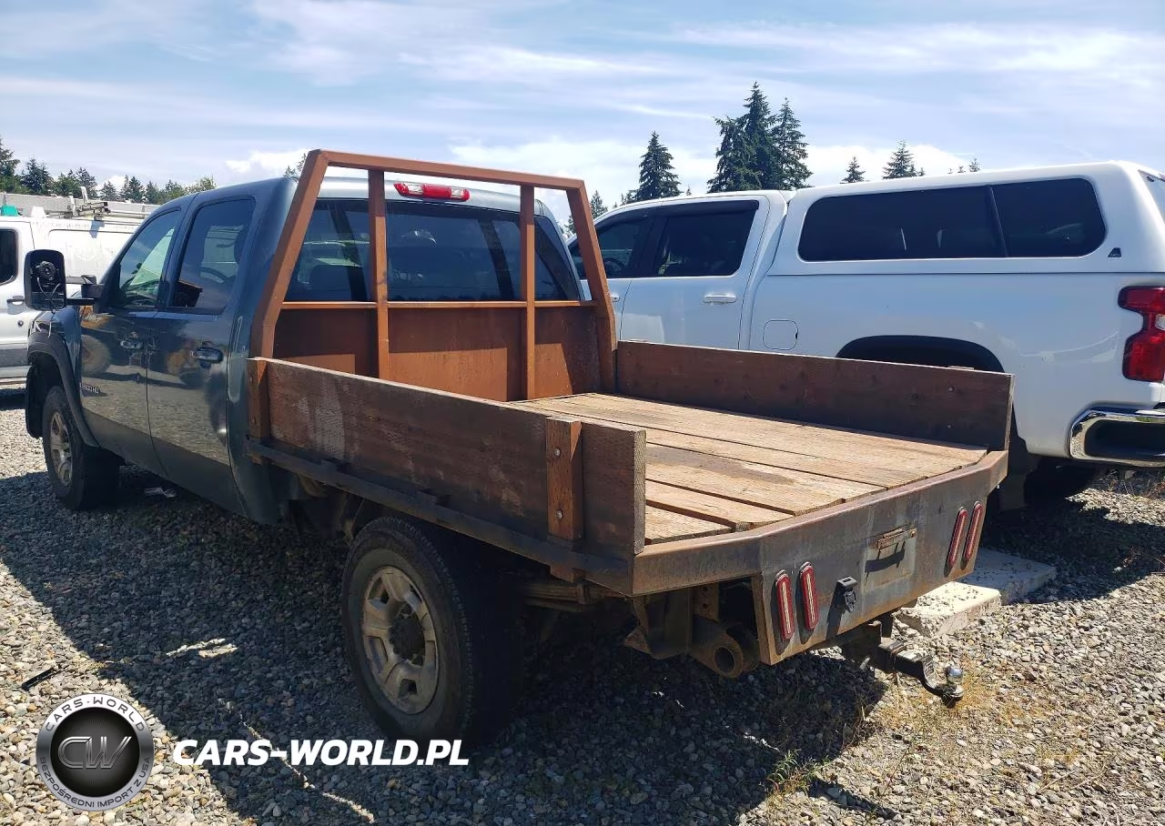 2007 Chevrolet Silverado K2500 Heavy Duty VIN:1GCHK23617F533586 - 2