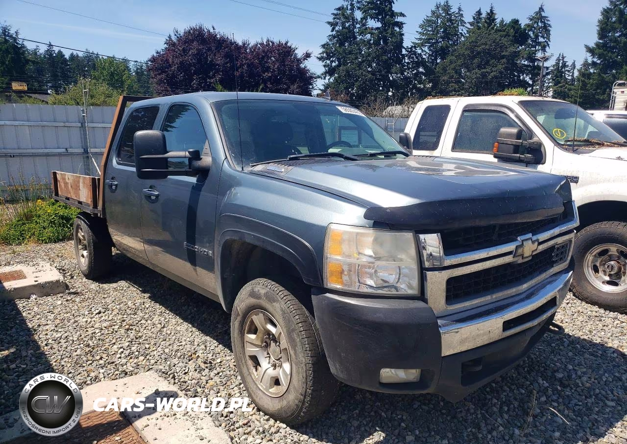 2007 Chevrolet Silverado K2500 Heavy Duty VIN:1GCHK23617F533586 - 4
