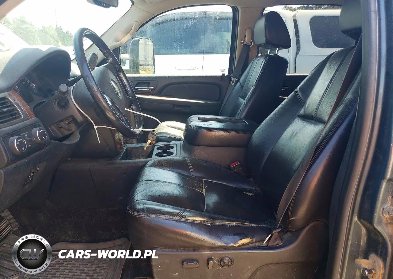 2007 Chevrolet Silverado K2500 Heavy Duty VIN:1GCHK23617F533586 - 7