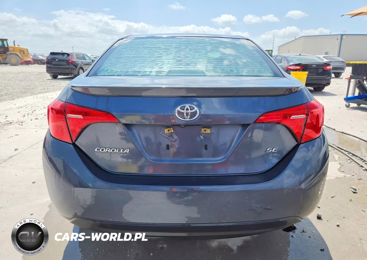 2018 Toyota Corolla Se VIN:5YFBURHE5JP816565 - 6