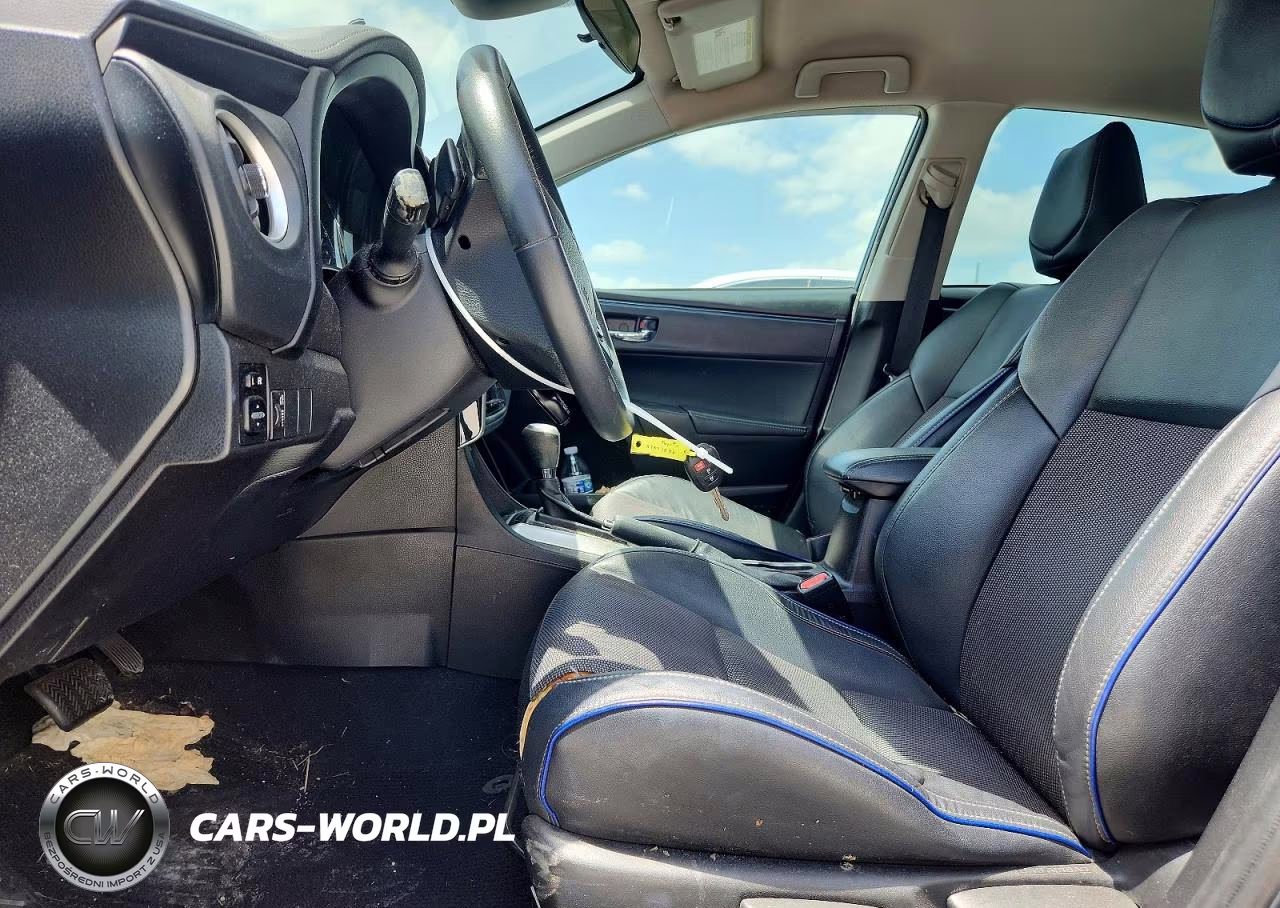 2018 Toyota Corolla Se VIN:5YFBURHE5JP816565 - 7