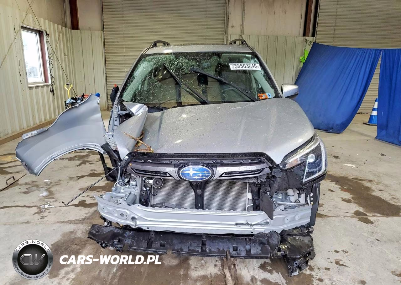 2023 Subaru Forester Limited VIN:JF2SKAPC8PH456933 - 5