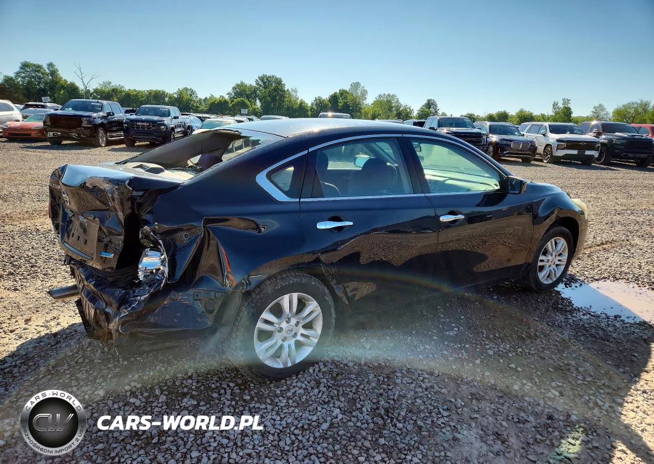 2013 Nissan Altima 2.5 VIN:1N4AL3AP4DC124114 - 3