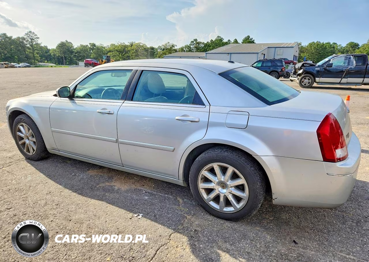 2007 Chrysler 300 Touring VIN:2C3KA53G67H682193 - 2