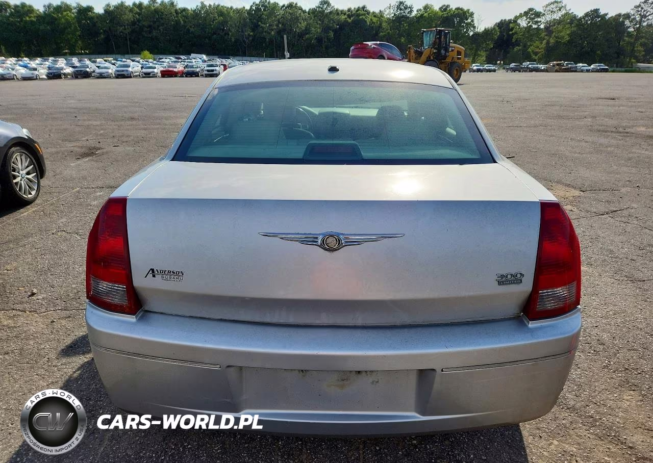 2007 Chrysler 300 Touring VIN:2C3KA53G67H682193 - 6