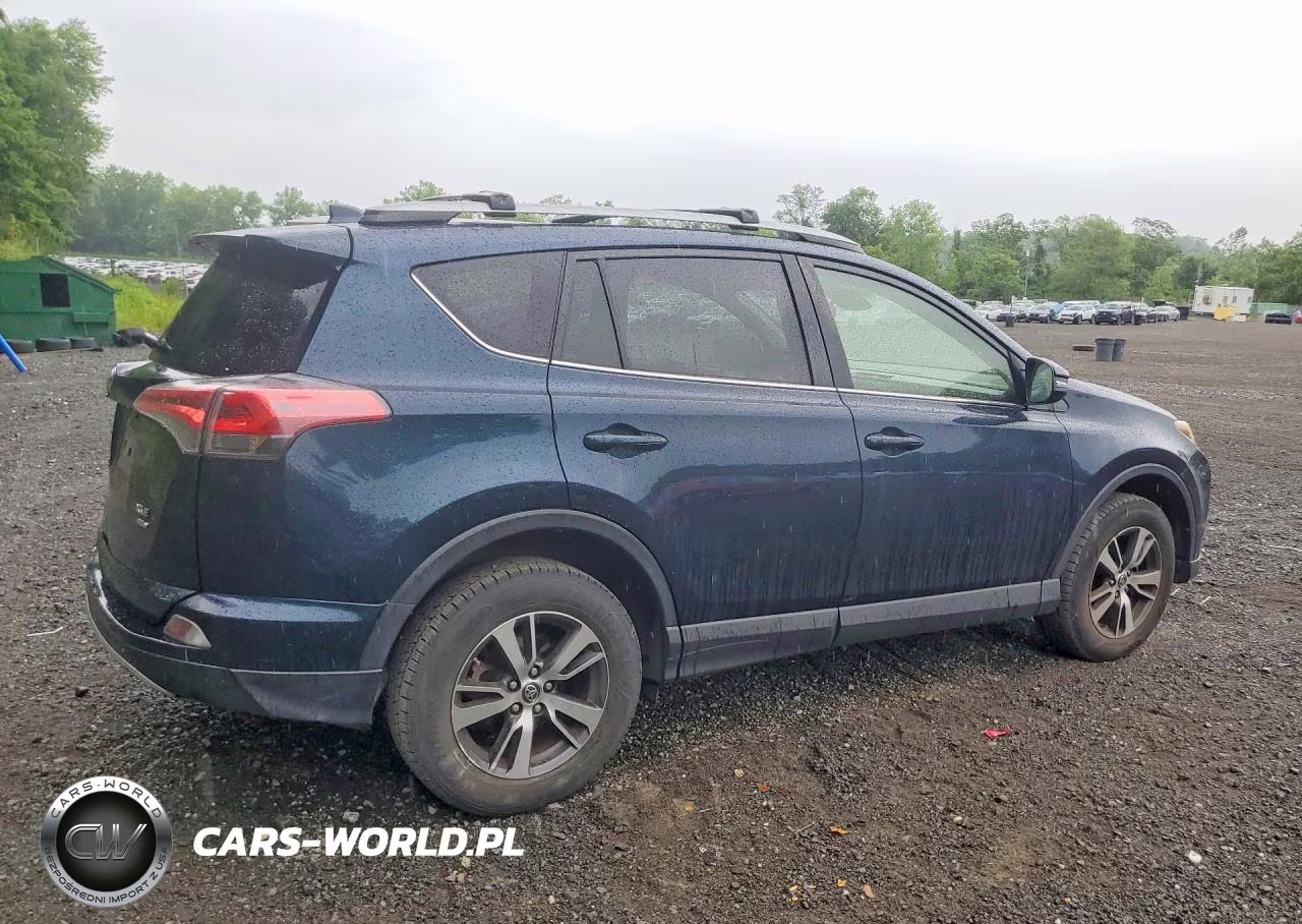 2018 Toyota Rav4 Xle VIN:JTMRFREV0JJ217980 - 3