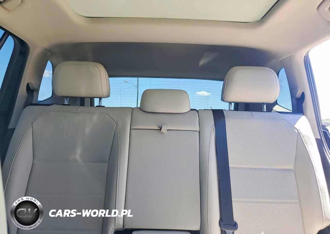 2020 Volkswagen Tiguan Se VIN:3VV2B7AX4LM100502 - 10