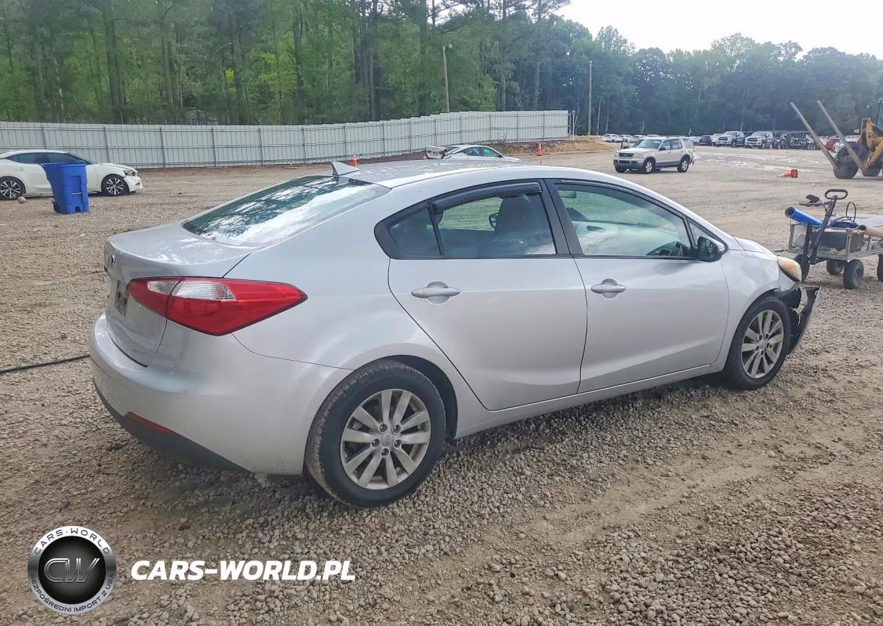 2016 Kia Forte Lx VIN:KNAFX4A67G5551570 - 3