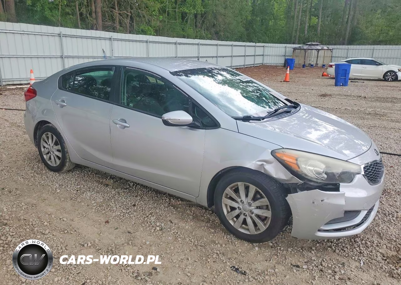 2016 Kia Forte Lx VIN:KNAFX4A67G5551570 - 4