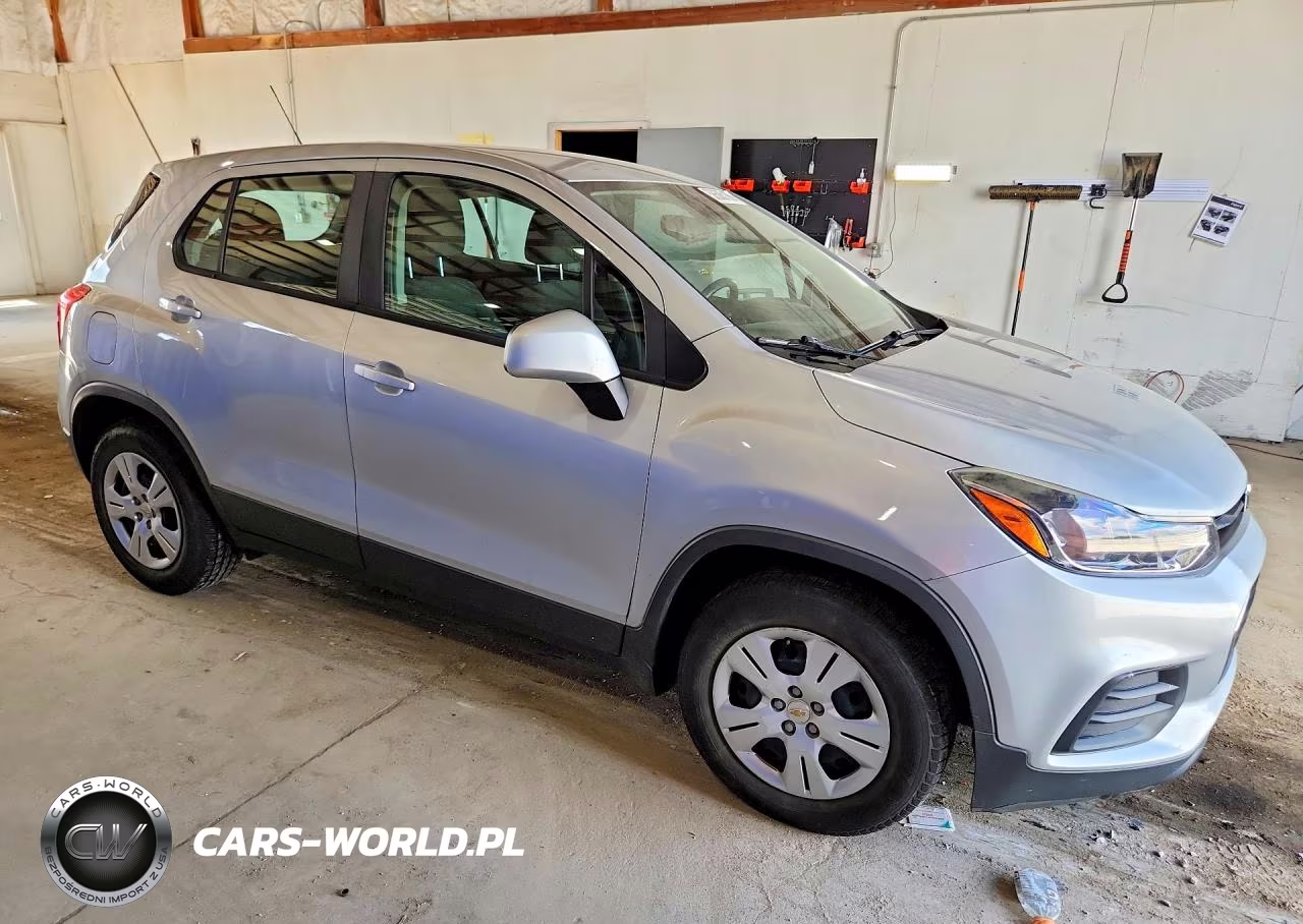 2017 Chevrolet Trax Ls VIN:3GNCJKSB6HL218941 - 4