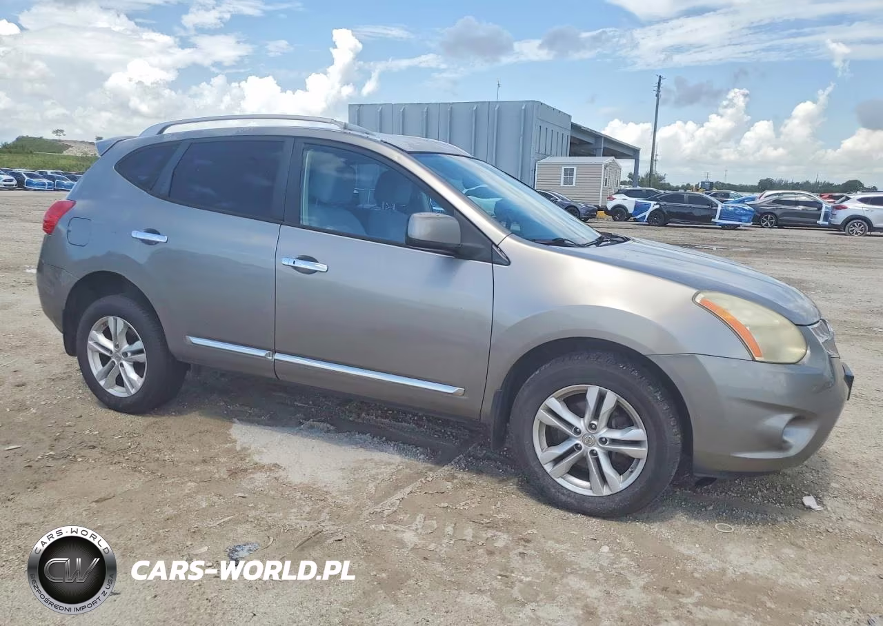 2013 Nissan Rogue S VIN:JN8AS5MV8DW125837 - 4