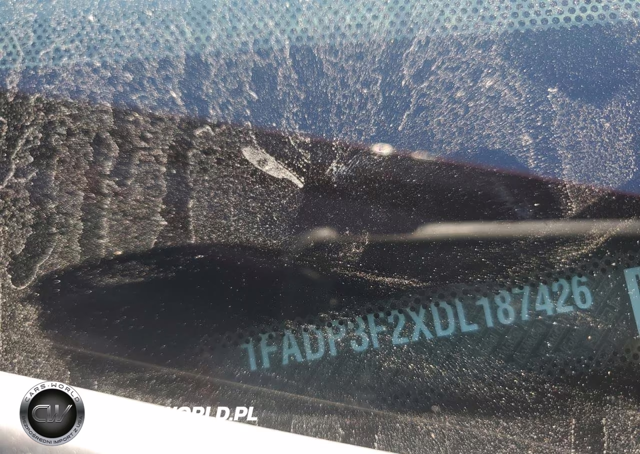 2019 Triumph Car Uk VIN:1FADP3F2XDL187426 - 12