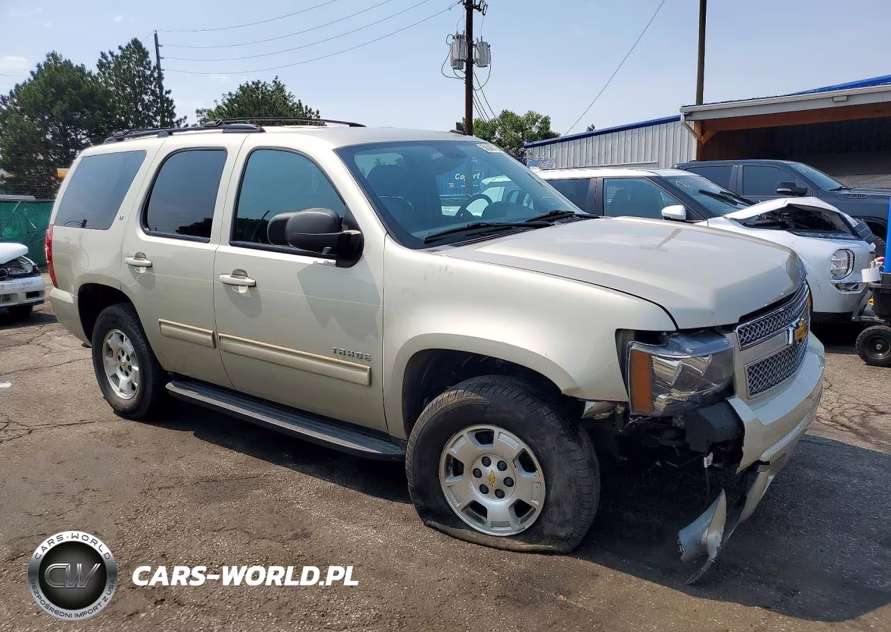 2014 Chevrolet Tahoe K1500 Lt VIN:1GNSKBE06ER247329 - 4
