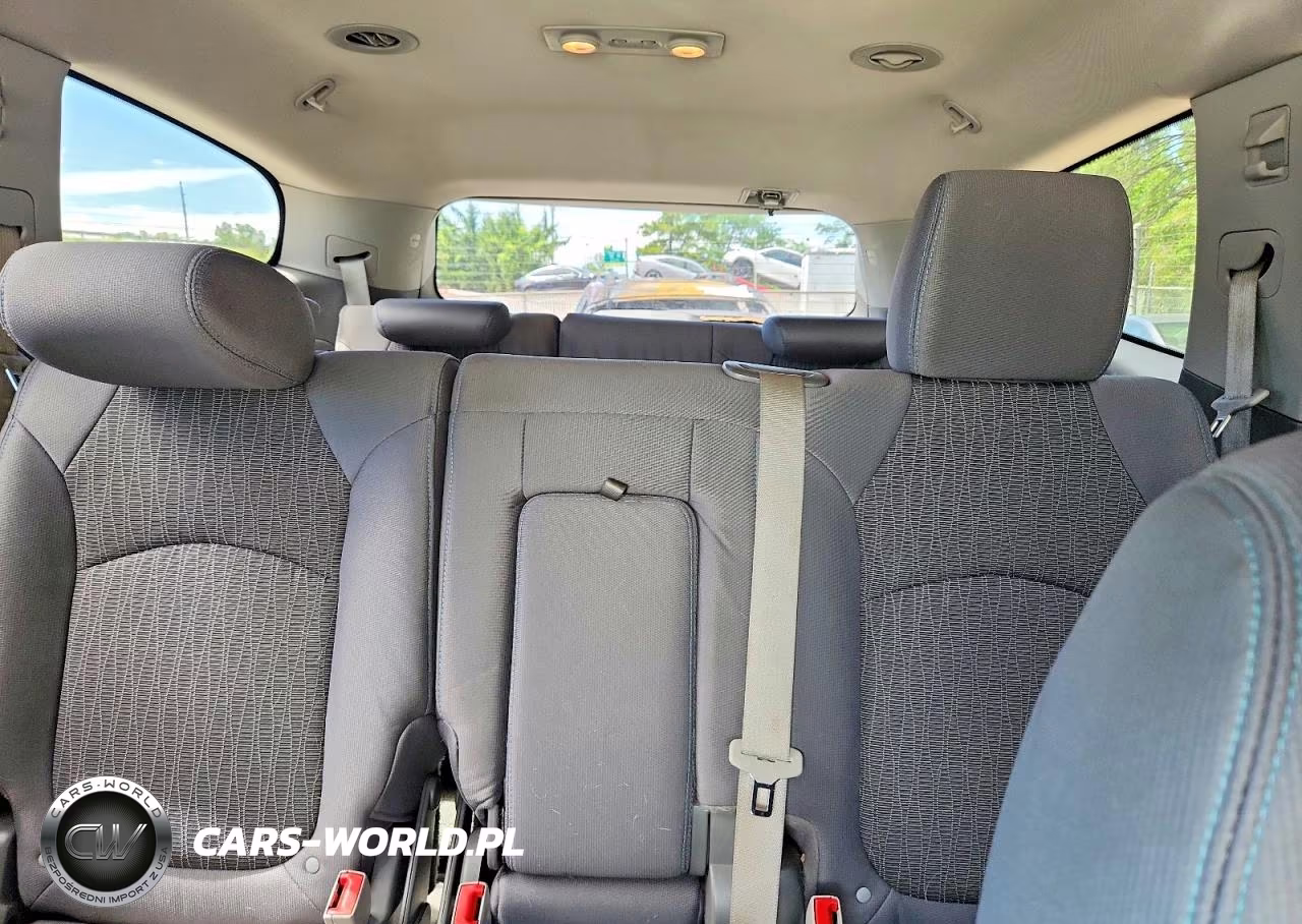 2013 Chevrolet Traverse Ls VIN:1GNKRFED6DJ266692 - 10
