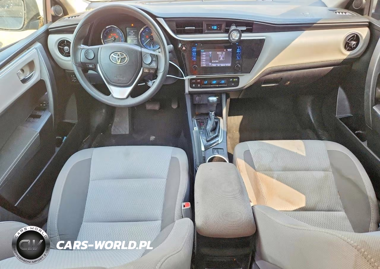 2019 Toyota Corolla Le VIN:2T1BURHE0KC143623 - 8